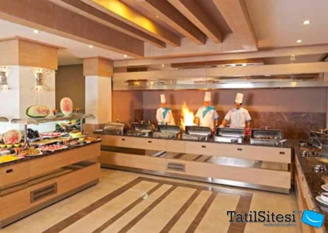 Xperia Saray Beach Hotel